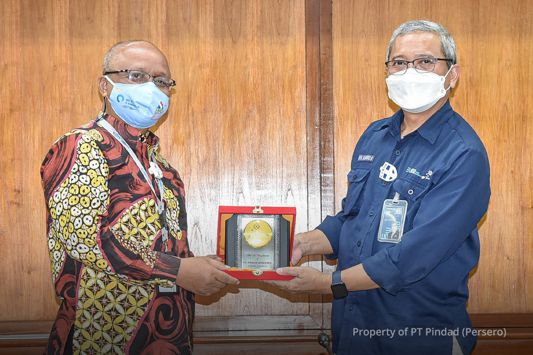 Promote companies implementing SNI, BSN conduct industrial visit to Pindad