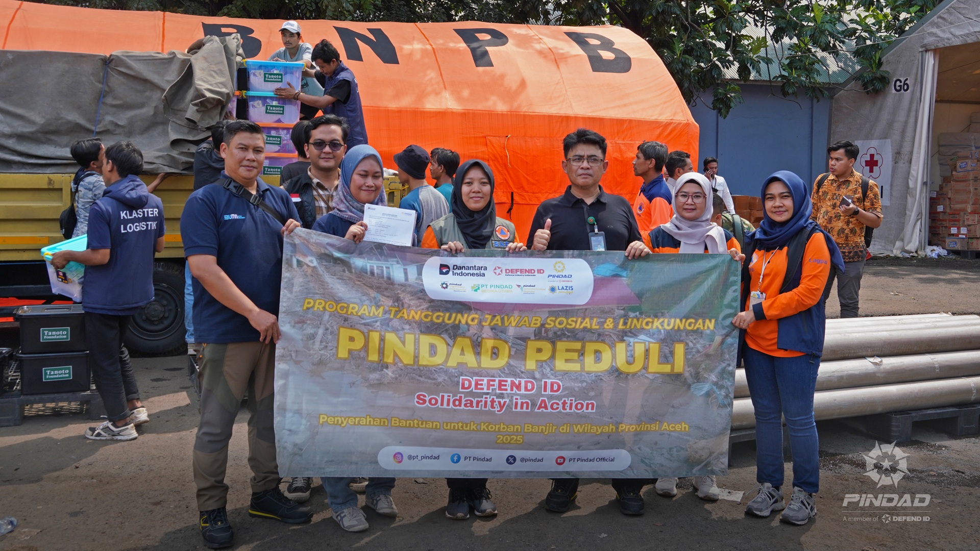 PT Pindad Serahkan Bantuan untuk Warga Terdampak Bencana di Sumatera