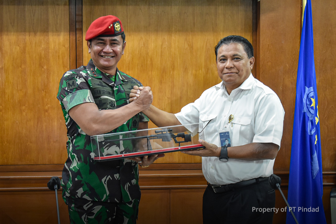 Special Forces Commander General Review Pindad’s latest defense and security products