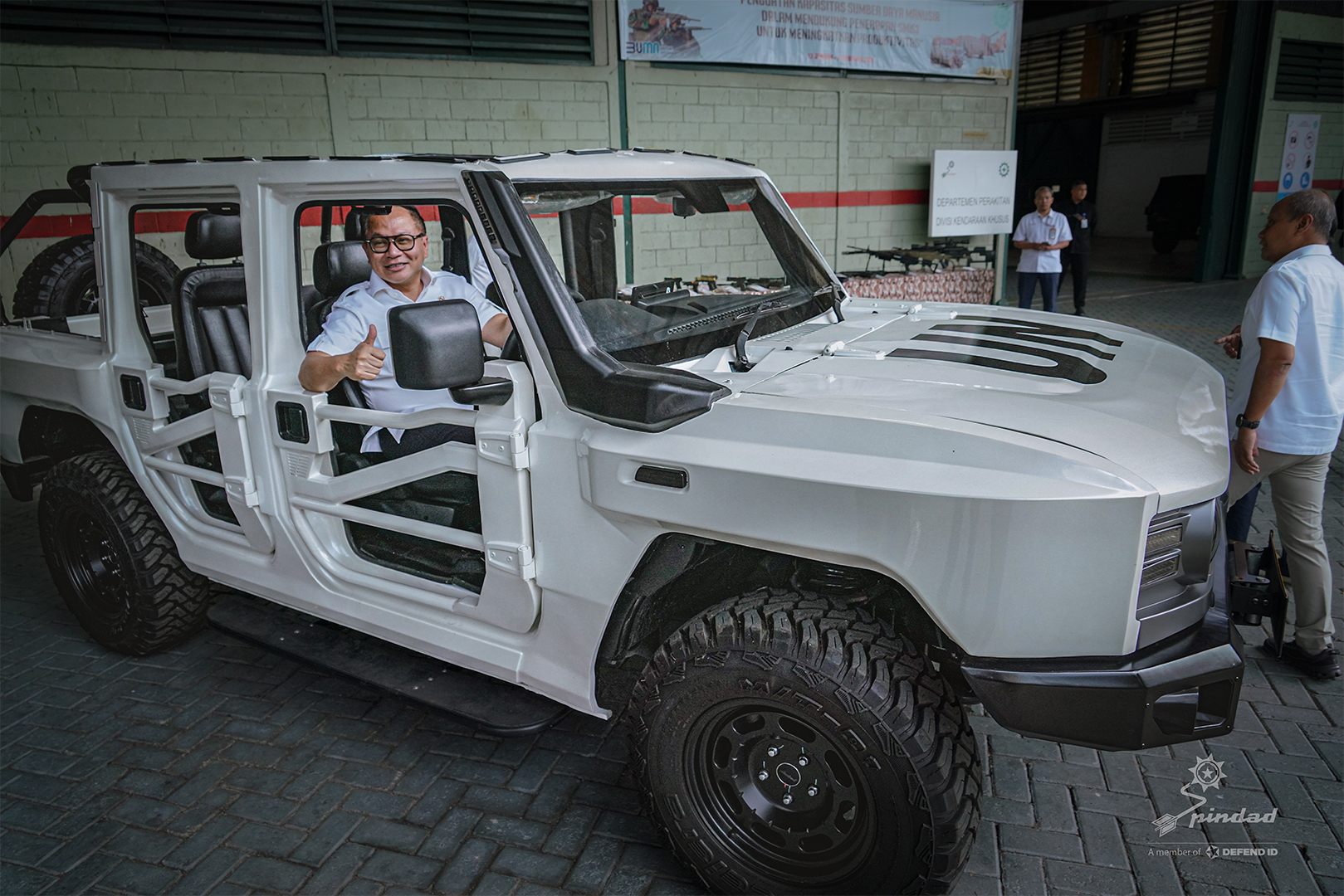 Tinjau PT Pindad Bandung, Wamen BUMN Dorong Peningkatan Kapasitas & Kapabilitas