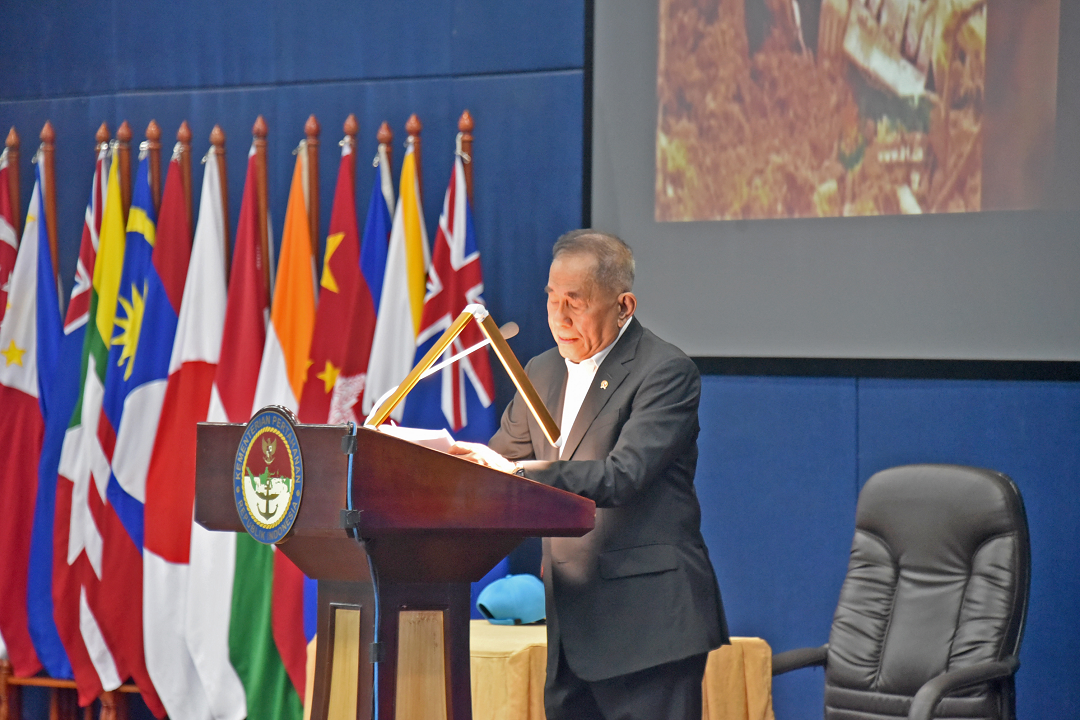 Pindad Attended ADMM Plus EWG On PKO and HMA 2019