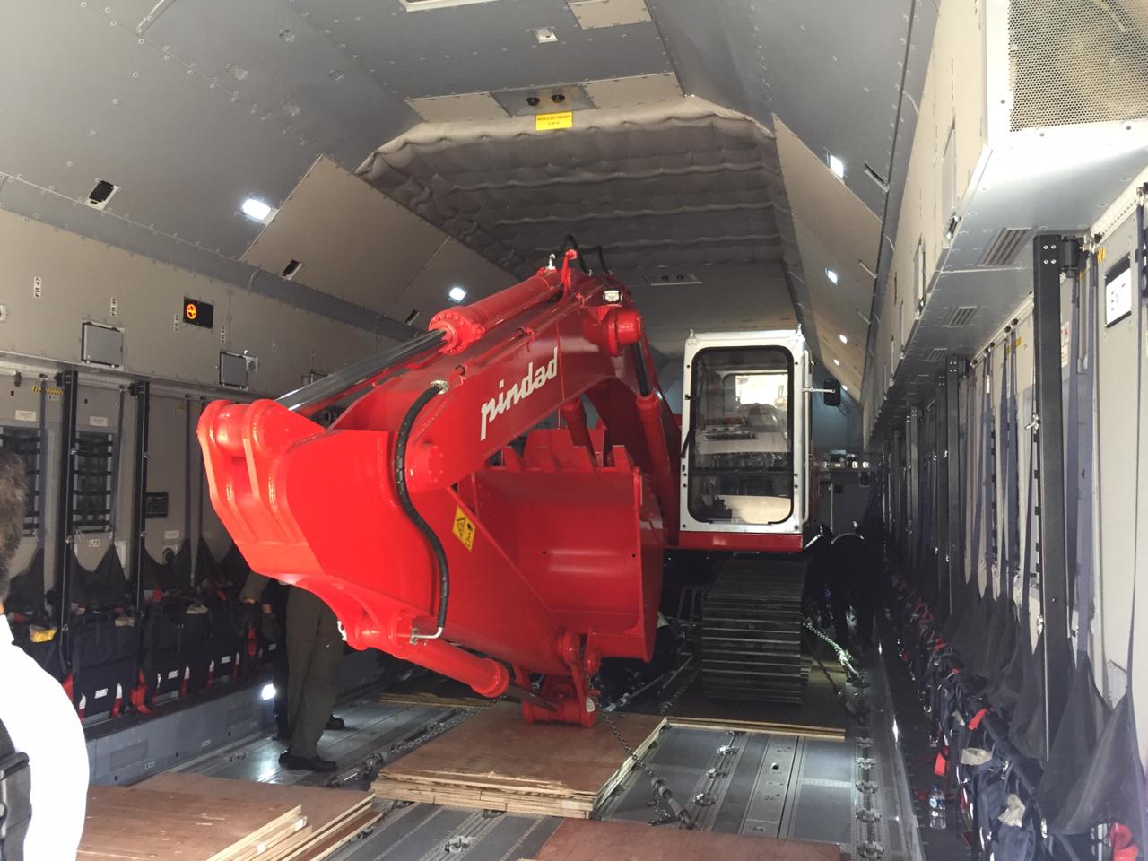 Pindad Send Excava 200 Supports Recovery After the Palu Earthquake & Tsunami Disaster, Central Sulawesi