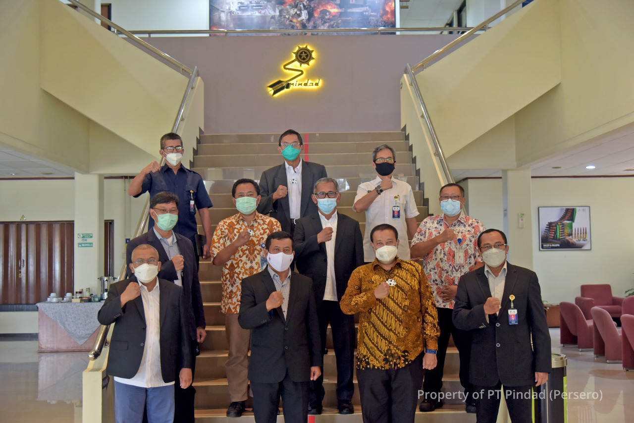 KKIP review the readiness of Pindad's Medium Tank and Munitions Program