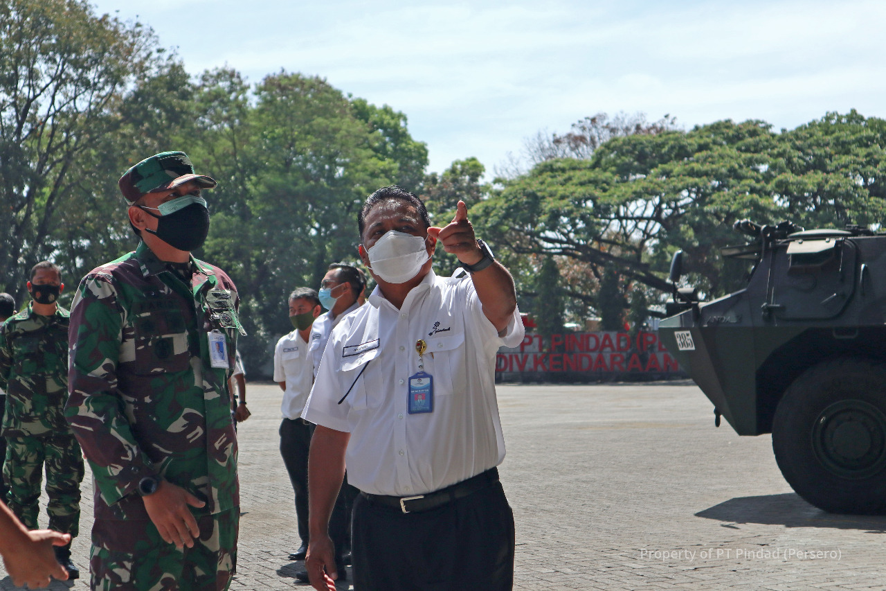 Kadislitbangau Reviews  The Readiness of Explosive Products to Weapons of Pindad
