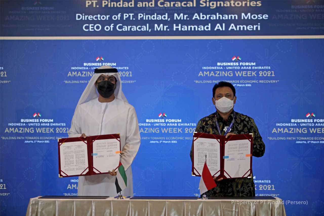 Pindad and Caracal UAE signed a cooperation agreement in the field of weapons