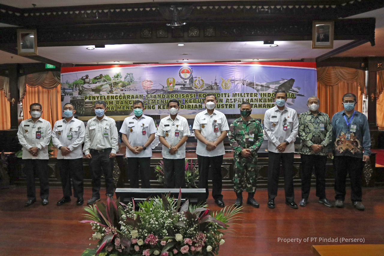 Pindad Discusses Standardization of Military Commodities to Support the Independence of Defense Industry