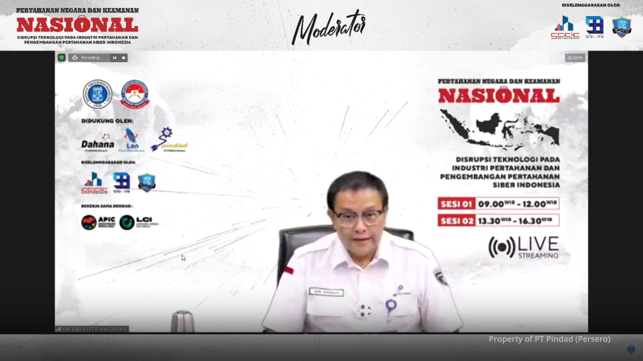 Chief Technology and Development of Pindad gives digital transformation class in National Defence & Security Seminar