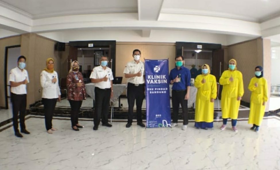Pindad Hospital Bandung conducts vaccinations for health workers in Bandung City