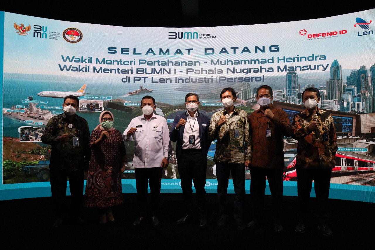 Deputy Minister of SOEs I and Deputy Minister of Defense attended the meeting of SOEs Defense Industry at LEN Industri