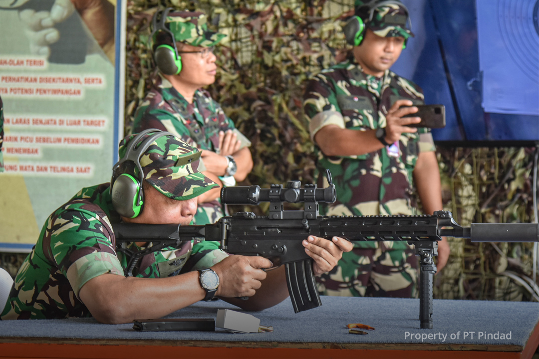 Kadislitbangau visits Pindad, Builds Synergy for Alutsista Cooperation
