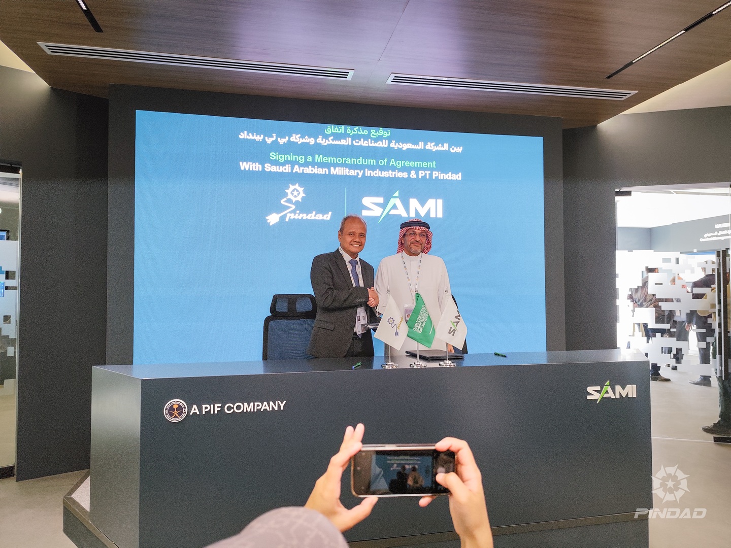 Kerja Sama Strategis Indonesia & Arab Saudi, PT Pindad Teken MoA dengan SAMI DS