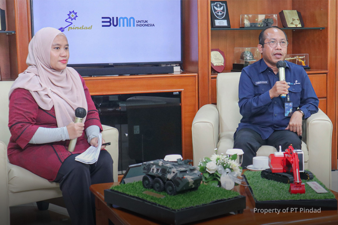 WELCOMED BY DIRSTRANIS, LPDP PK BATCH OF 182 CONDUCTS VIRTUAL VISIT TO PT PINDAD