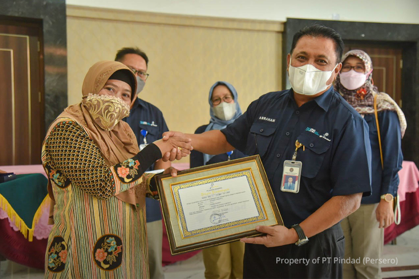 CEO VISIT FOR THE RELEASE OF PINDAD RETIRE EMPLOYEES