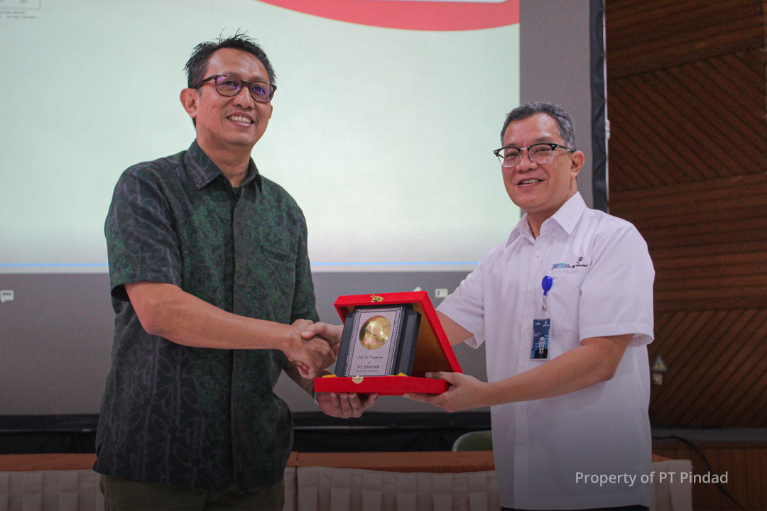 Sekdilu 43 VISITS PT PINDAD TO LEARN AND DEVELOP PRIMARY WEAPONS SYSTEM FOR THE TNI