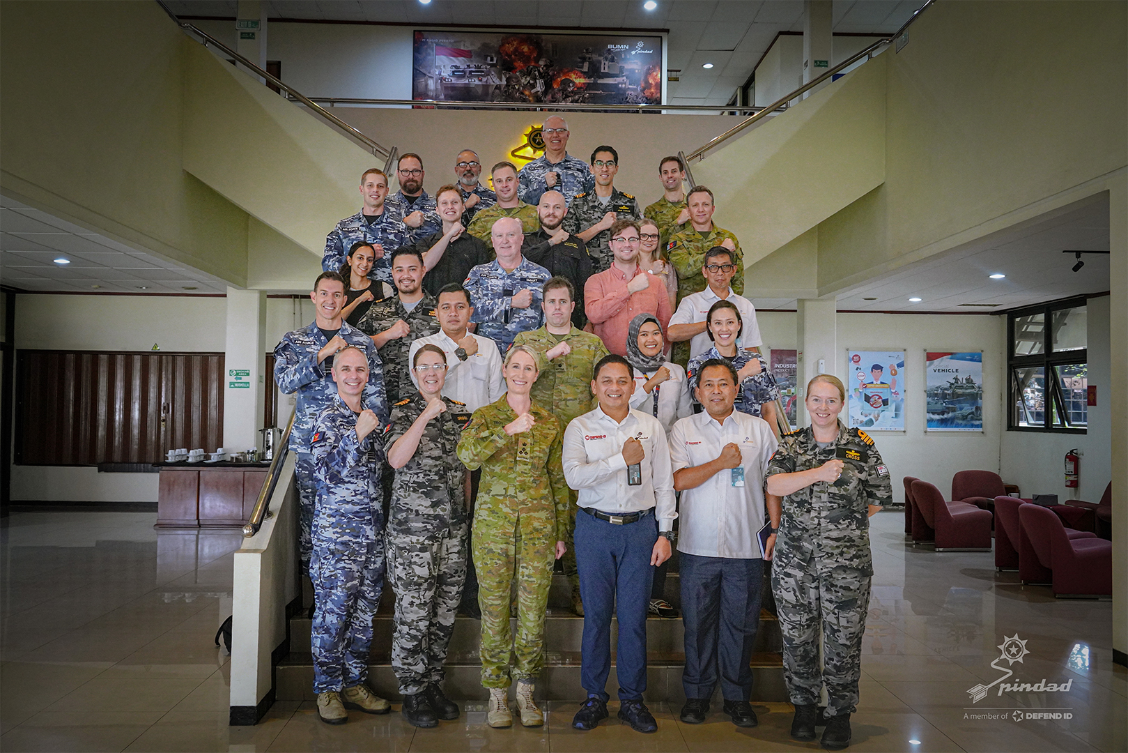 PT Pindad Terima Kunjungan Overseas Study Tour ACSC Australia
