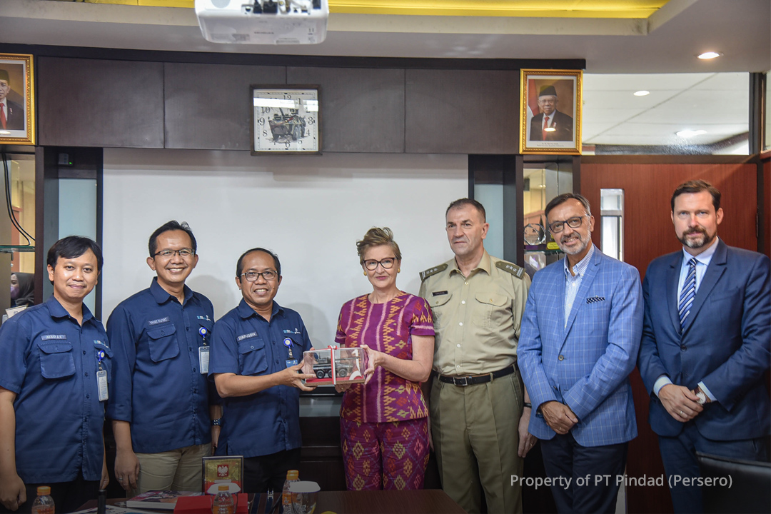 Ambassador of Poland visits Pindad, discuss about future potential cooperation