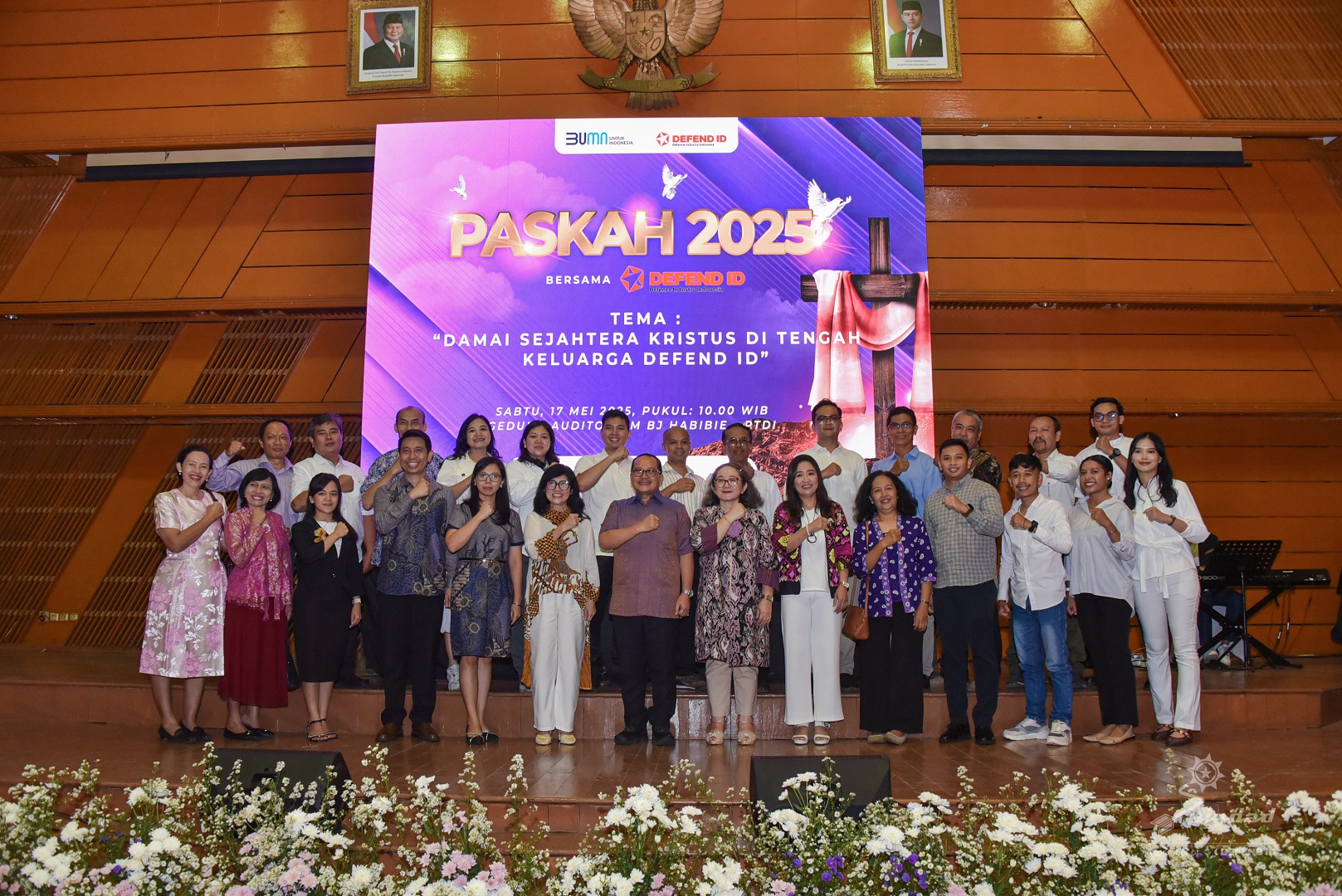 DEFEND ID Gelar Ibadah Paskah 2025, Pererat Iman dan Persaudaraan Antar Karyawan