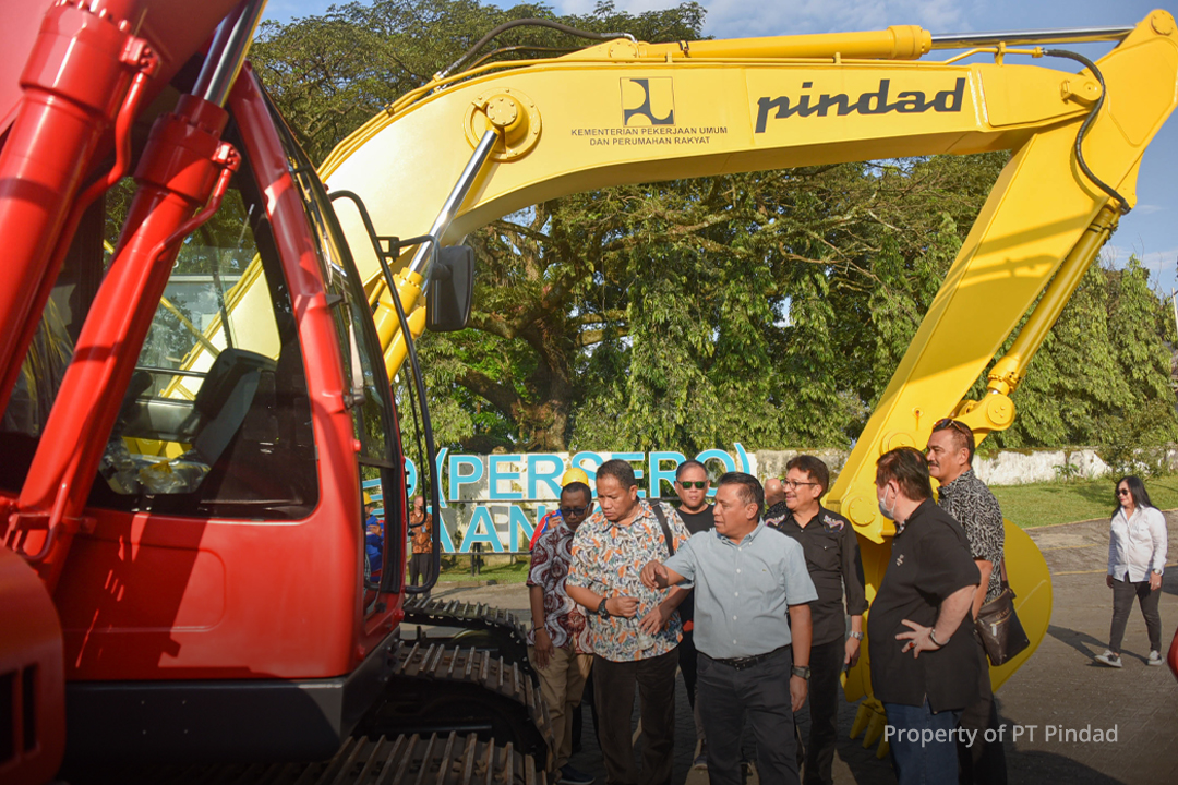 Tinjau Produk Industrial, Keluarga Besar Gorontalo Kunjungi PT Pindad