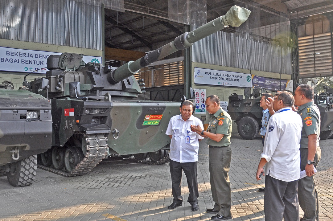 Kabaranahan Visit to Supervise Contracts between Indonesian Defence Ministry and PT. Pindad (Persero)