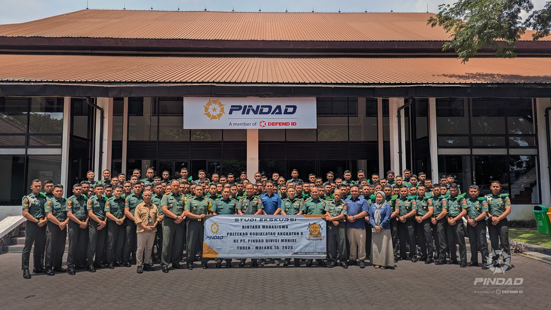 Bintara Poltekad Kodiklatad Kunjungi Pindad Turen, Perkaya Wawasan Terkait Industri Pertahanan