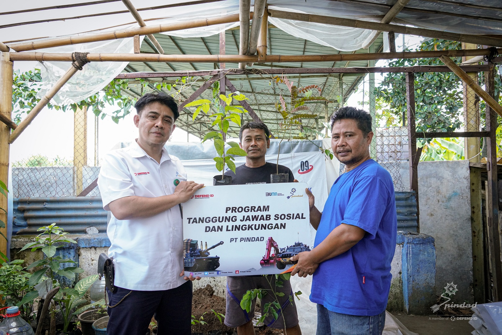 Program Green Cakra Pindad Dukung Penghijauan dan Pemberdayaan Masyarakat