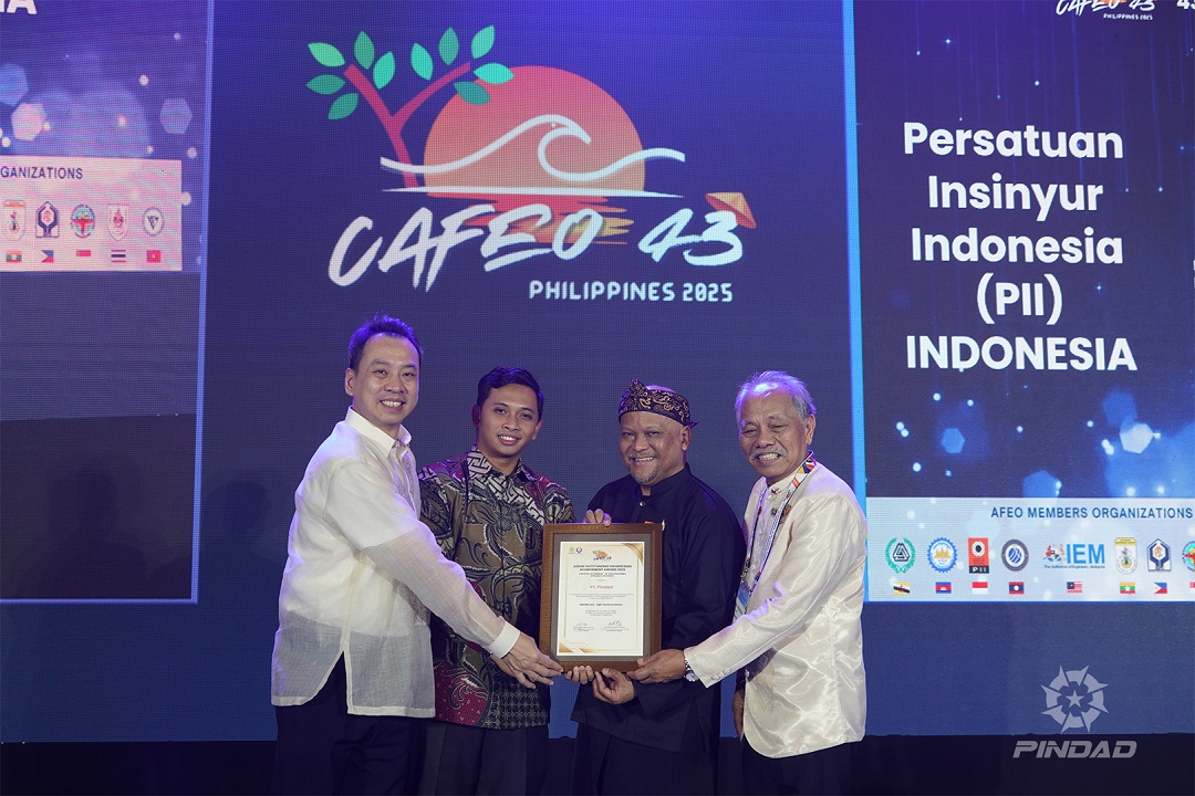Maung MV3 Pindad Raih Outstanding Engineering Achievement Award CAFEO ke-43 Filipina