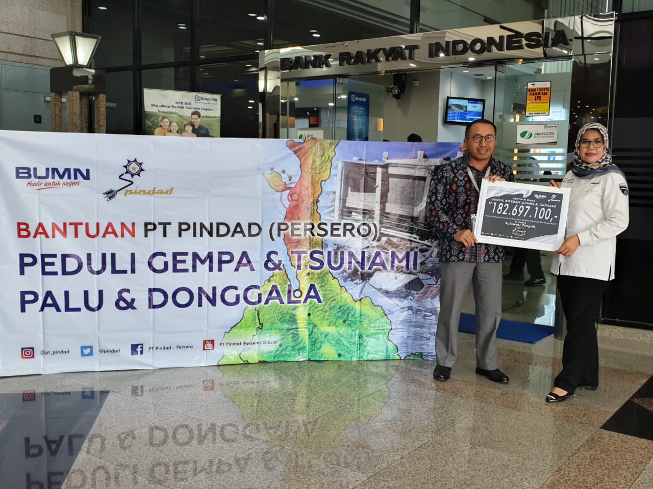 Pindad Submits Earthquake and Tsunami Relief in Palu