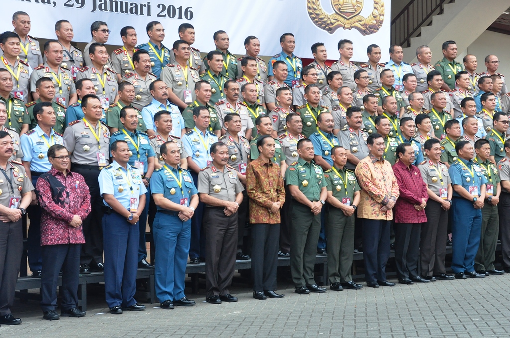 Jokowi: Memasuki Era Persaingan, Produktivitas, Etos Kerja & Daya Saing Harus Ditingkatkan