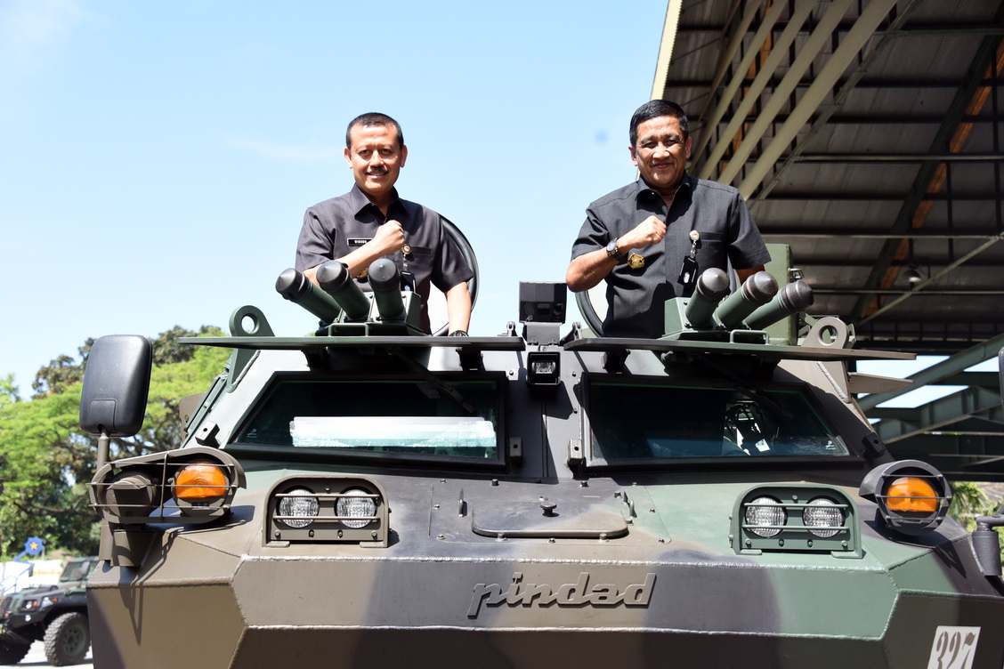Sekjen Kementerian Pertahanan Kunjungi Pindad, Dukung Pindad Kuasai Pasar