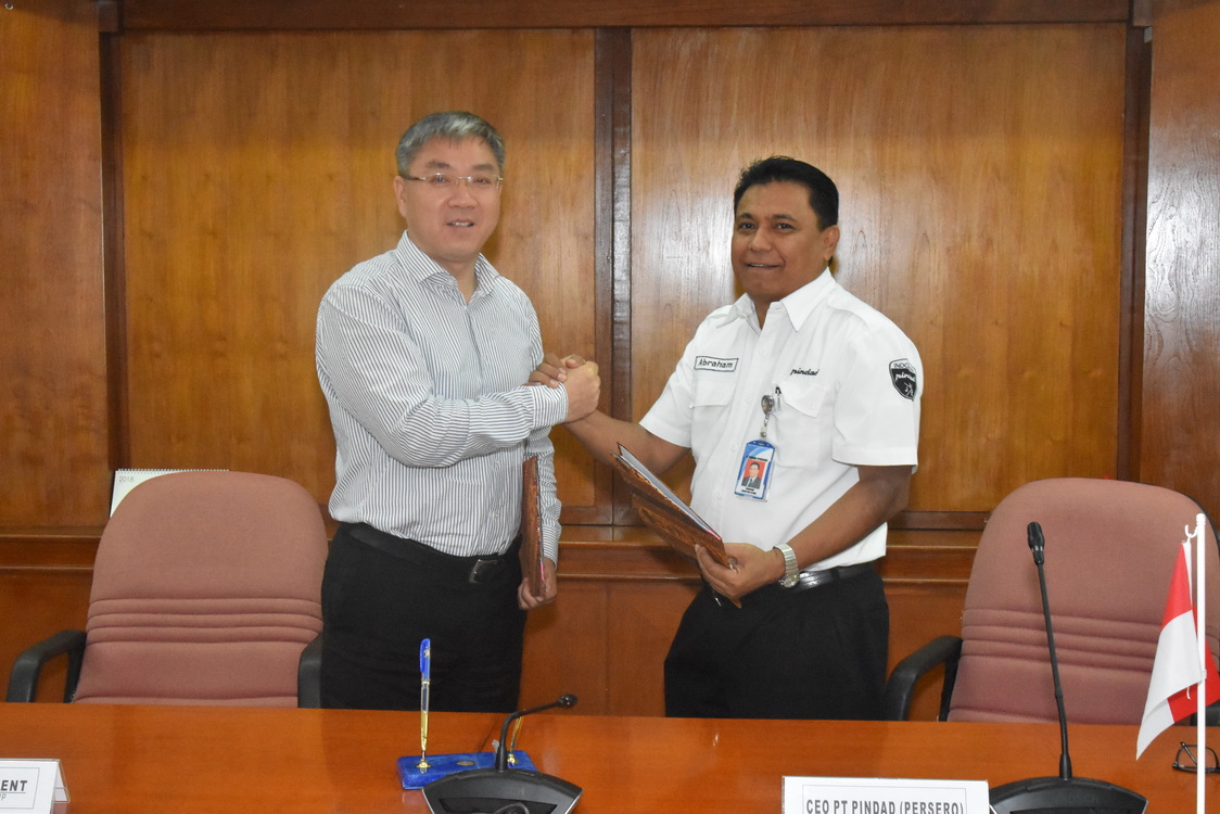 Pindad Teken MoU dengan Weichai di bidang Kendaran Listrik dan alat berat 