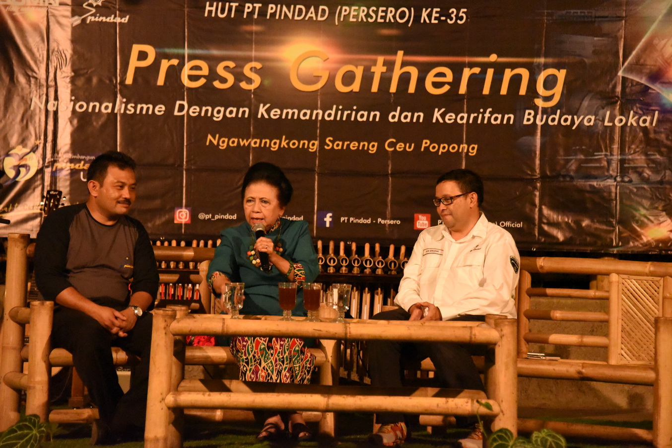 Press Gathering, Pindad Gelar Talkshow Ngawangkong Bareng Ceu Popong