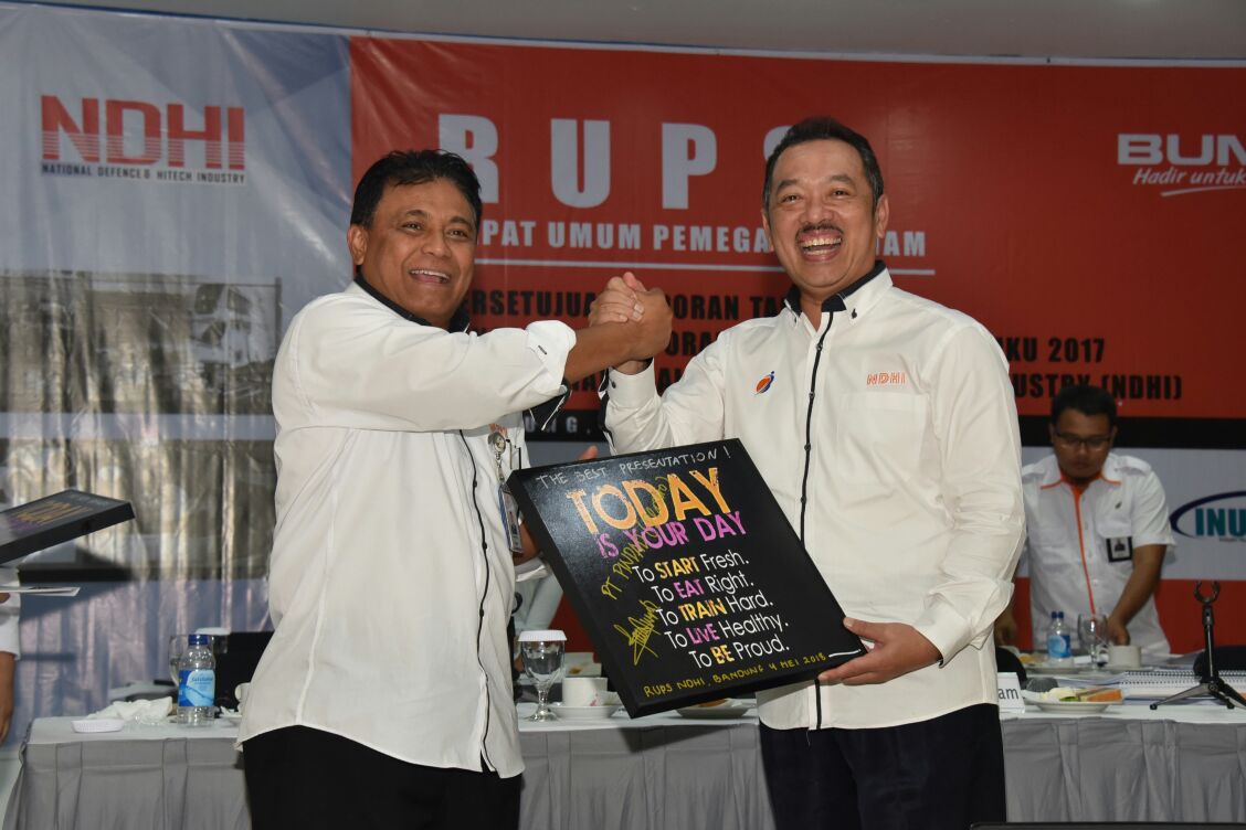 Pindad Raup Laba Terbesar Dan Bagi Dividen