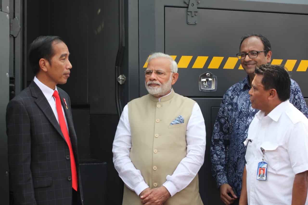 PM India Ke Jakarta, Pindad Pamerkan Unit Meriam Air