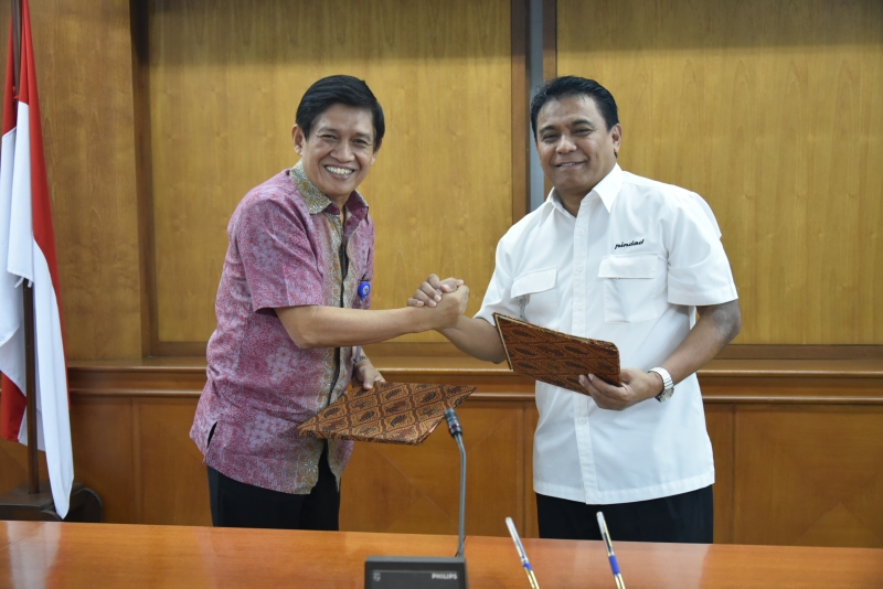 Pindad dan Mega Eltra Berkomitmen Jalin Kerjasama Litbang dan Pemanfaatan Produk