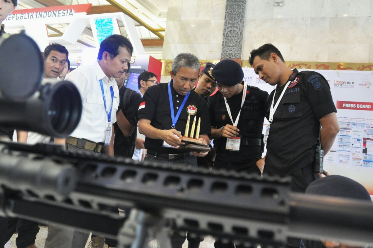 Pindad Proaktif Promosikan Produk