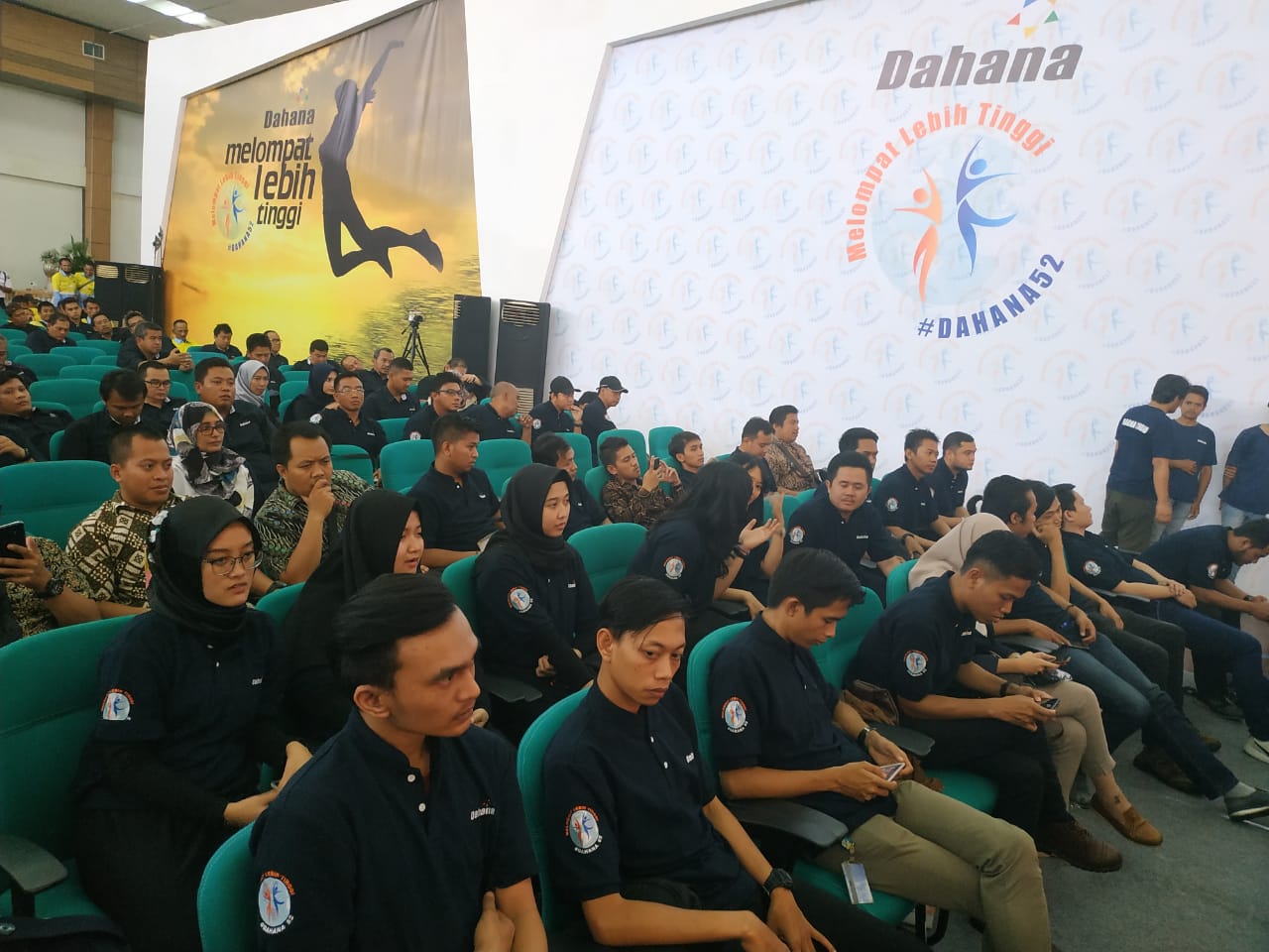 Millennials Pindad Attends Dahana's Anniversary