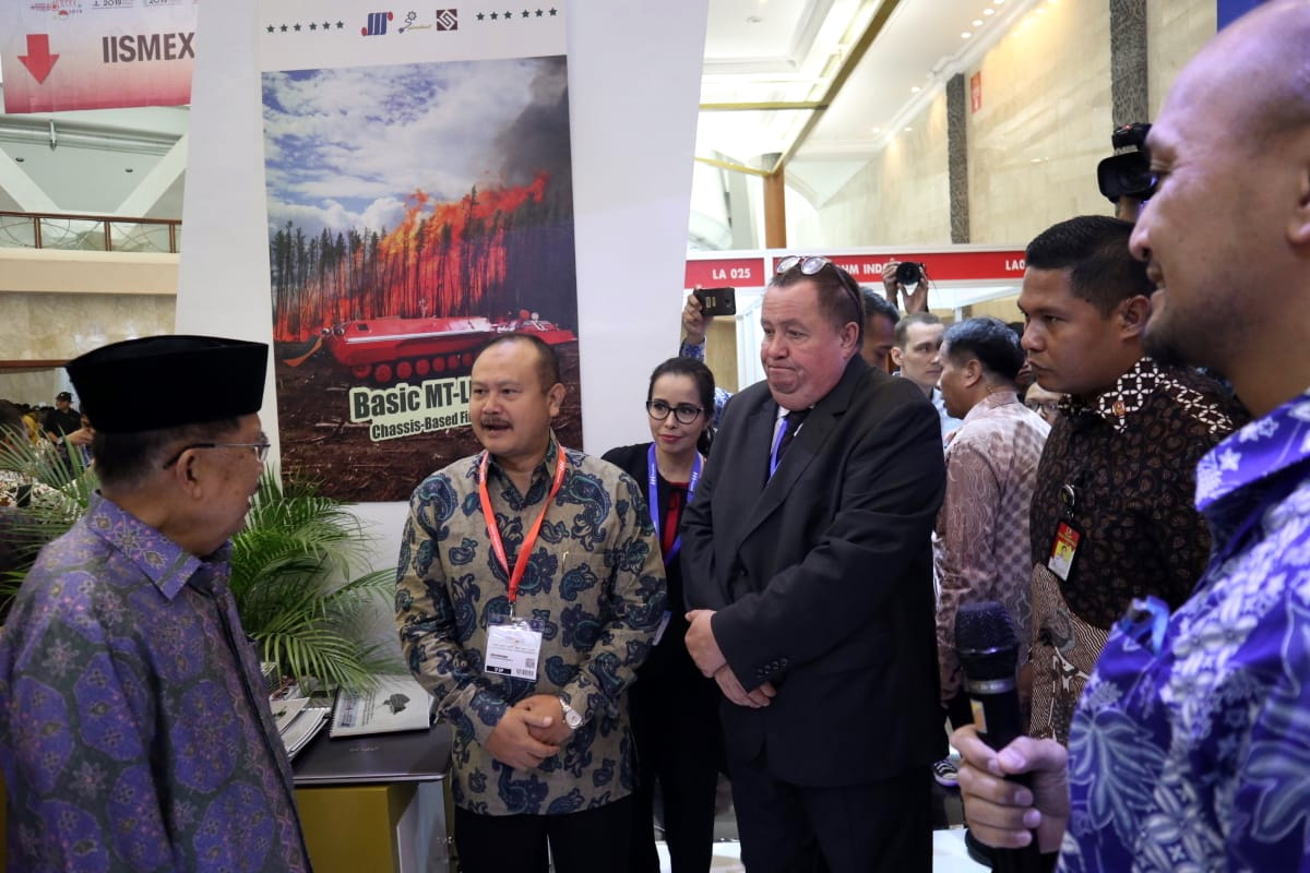 Pindad Displayed Fire Fighting Vehicle at Indo Firex 2019