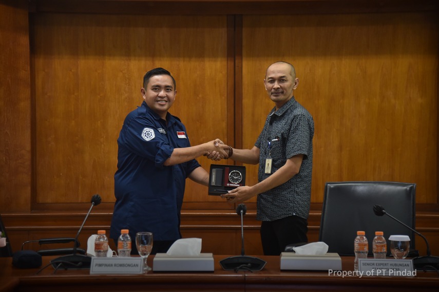 Konfederasi Serikat Pekerja BUMN bersama Politeknik Ketenagakerjaan Kunjungi PT Pindad Terkait Industrial Relations