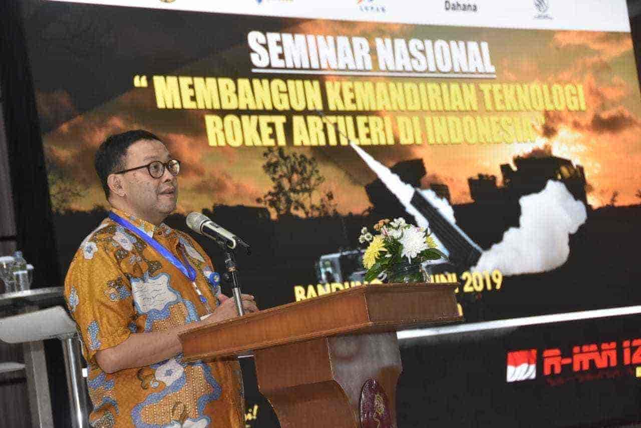 Pindad Held National Seminar of R-HAN 122B